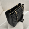 4bb0da_b2ad69f5380941ed805d7c653a4957e6mv2-28683f82d118.webp Chanel Classic Tote Bag Gold Toned Hardware Black 34cm, Designer Handbags, Women’s Purse, luxury bags, Chanel bags