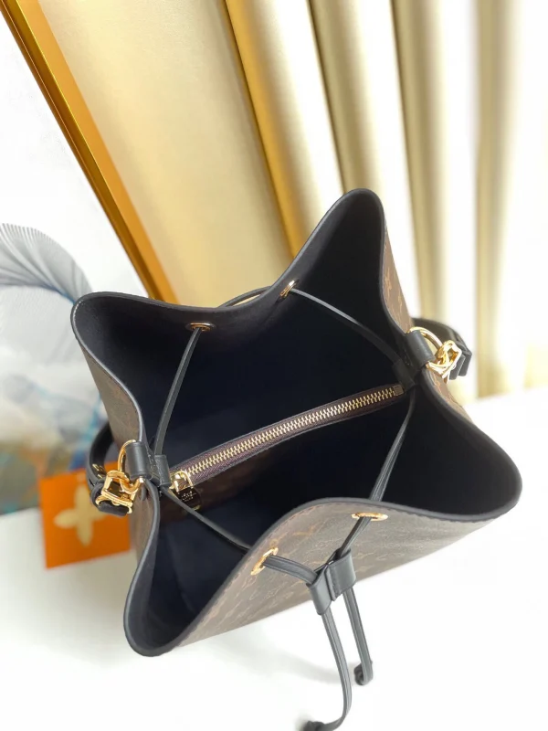 57b8ad3f7cff6c9655450dbf929ae535-a1976350fdcb.webp Louis Vuitton Luxury Monogram Canvas And Leather Handbag Neonoe Black M44020, Designer Handbags, Womens Purse, luxury bags