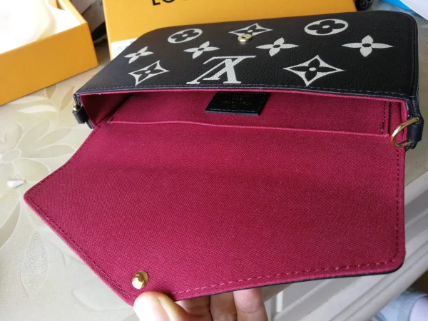 5_5634b22d-0437-4234-bdfc-624c47b2e10d-scaled-1-06f371646747.webp Louis Vuitton F Licie Pochette 22.5in/8.9in, Designer Handbags, Womens Purse, luxury bags