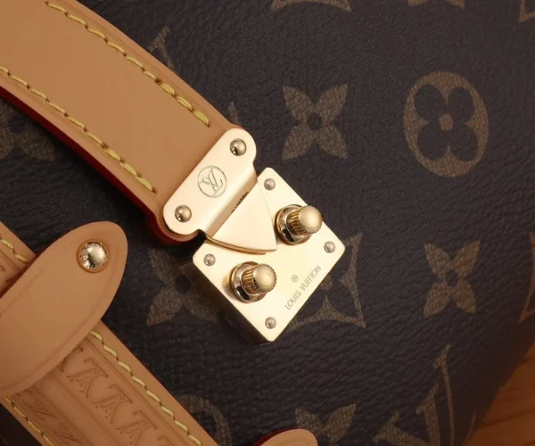 677910193eea27b462911c1197b49cbe-11375945a777.webp Louis Vuitton Side Trunk Pm Monogram – Women – Handbags Monogram M46815, Designer Handbags, Womens Purse, luxury bags