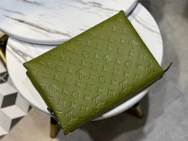 692d3451-da74be74aa3b.webp Louis Vuitton Coussin Mm 34Cm Khaki, Designer Handbags, Womens Purse, luxury bags