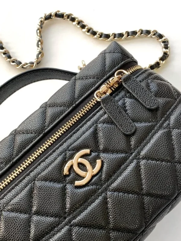 7c03b29c-95cd1c9e35ef.webp Chanel 25C Vanity Case Black 20cm, Designer Handbags, Women’s Purse, luxury bags, Chanel bags
