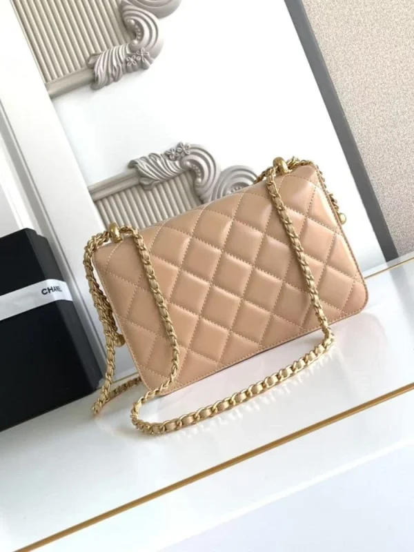 7d47d5fe-421834c283c3.webp Chanel Calfskin Quilted Perfect Fit Flap Beige 22cm, Designer Handbags, Women’s Purse, luxury bags, Chanel bags