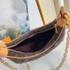 7e36c8e39d5f55368a40cccb5f25fddb-a93ea7ed454b.webp Louis Vuitton Loop Bag Monogram Canvas M81098 23cm/9.1in, Designer Handbags, Womens Purse, luxury bags