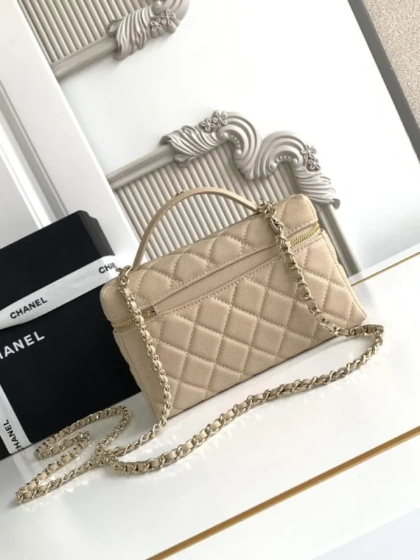 7fff21a0-71248cee9932.webp Chanel 25C Vanity Case Beige 20cm, Designer Handbags, Women’s Purse, luxury bags, Chanel bags