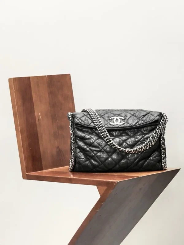80043150-8e9aaede3195.webp Chanel Black Quilted Washed Lambskin Chain Around Hobo 31cm, Designer Handbags, Women’s Purse, luxury bags, Chanel bags