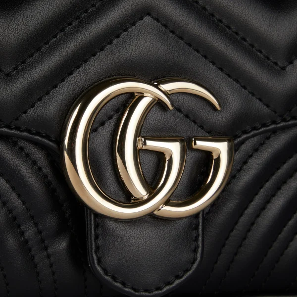 811238_AAECK_1000_006_100_0000_Light-GG-Marmont-mini-top-handle-bag-470e6c0924d0.webp GG Marmont Mini Top Handle Bag