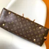 82f5e228e729fcee79add58461c8a1ce-5e10ca519953.webp Louis Vuitton Carryall Mm Monogram – Women – Handbags Monogram M46197, Designer Handbags, Womens Purse, luxury bags