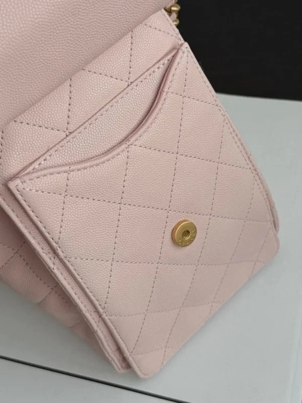86420508-6677f2c3e5f5.webp Chanel Spring-Summer 2025 Handbag Grained Calfskin & Gold-Tone Metal Pink 30Cm/ 11.8In, Designer Handbags, Women’s Purse, luxury bags, Chanel bags