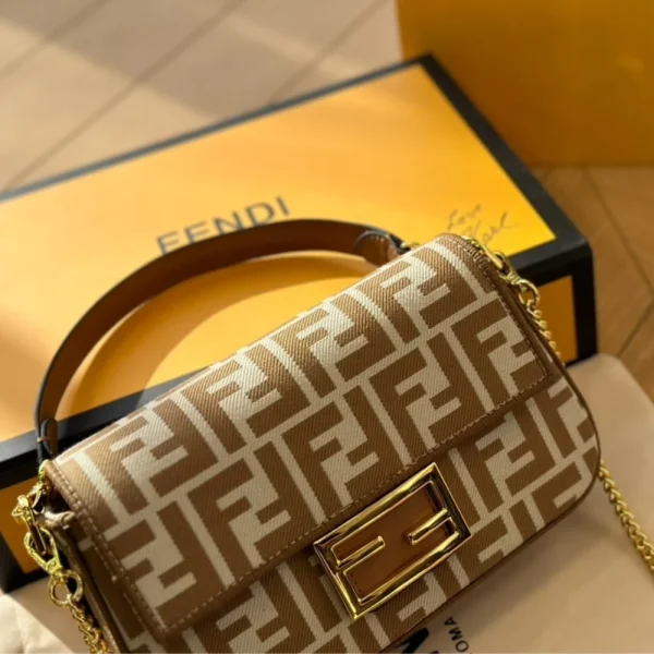 88-7-595a2c800af3.webp Fendi Baguette Mini Ff Jacquard Fabric Bag Beige 21Cm