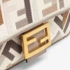8BR600ANH4F1LF5_05-30d9d518b3fc.webp Baguette