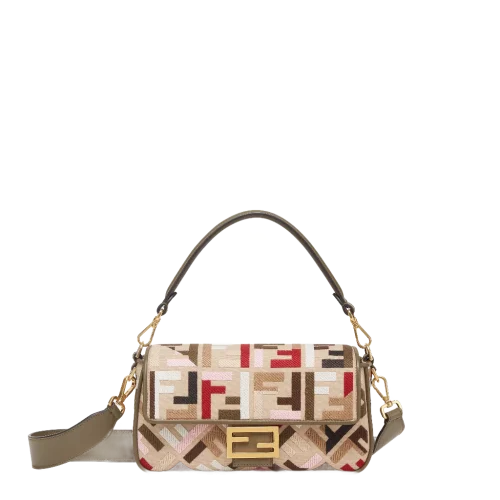 8BR600ANH4F1Q6O_01.webp Baguette