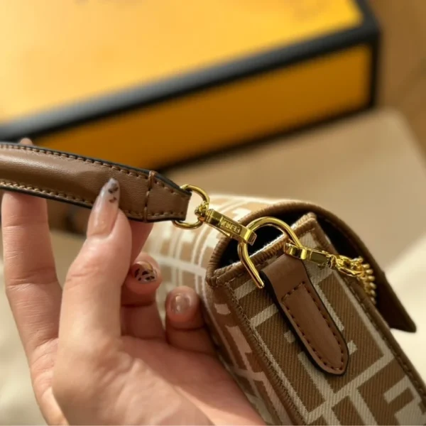 91-6-fb4df585ce3e.webp Fendi Baguette Mini Ff Jacquard Fabric Bag Beige 21Cm