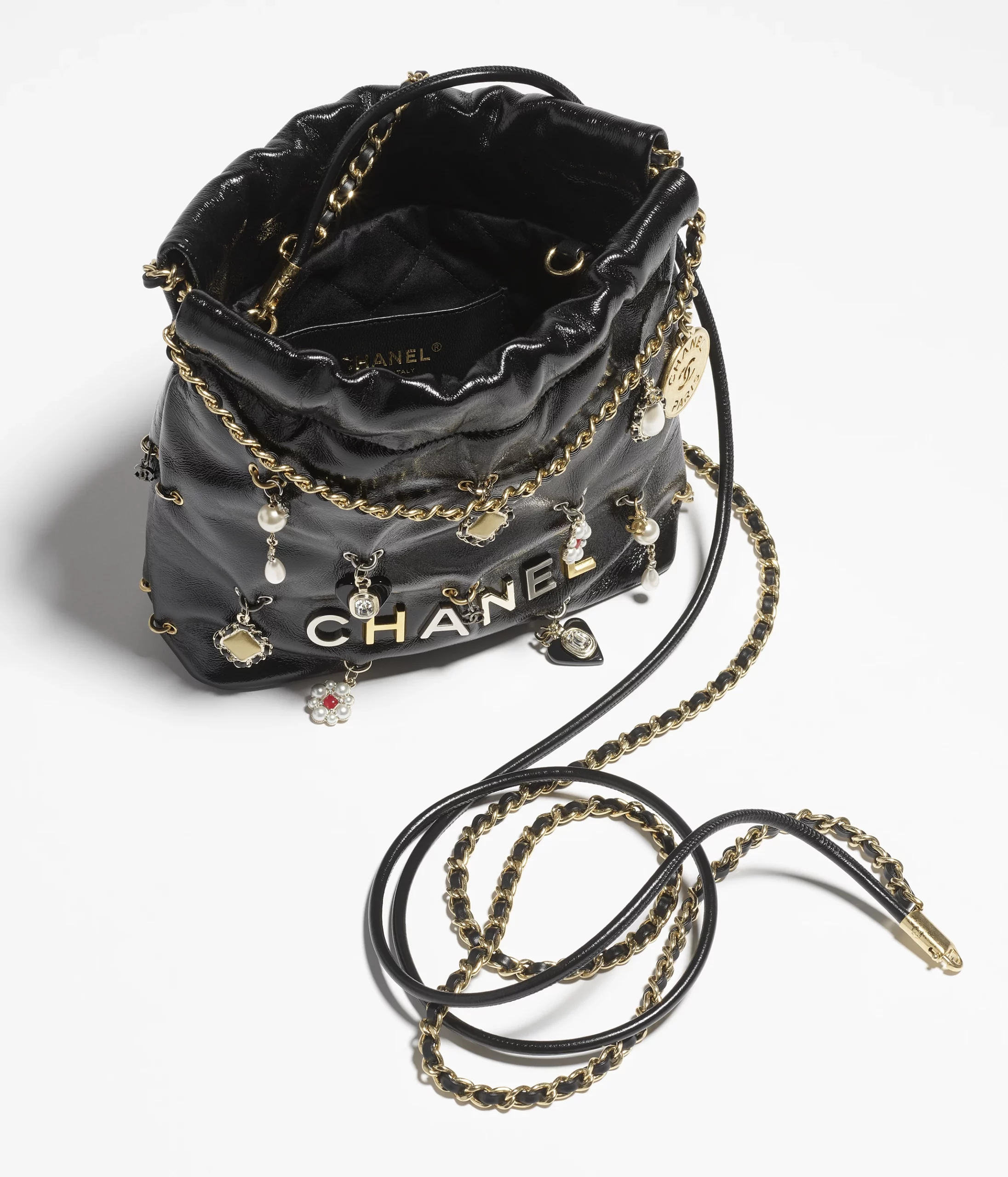 Chanel 22 Mini Handbag - view 3