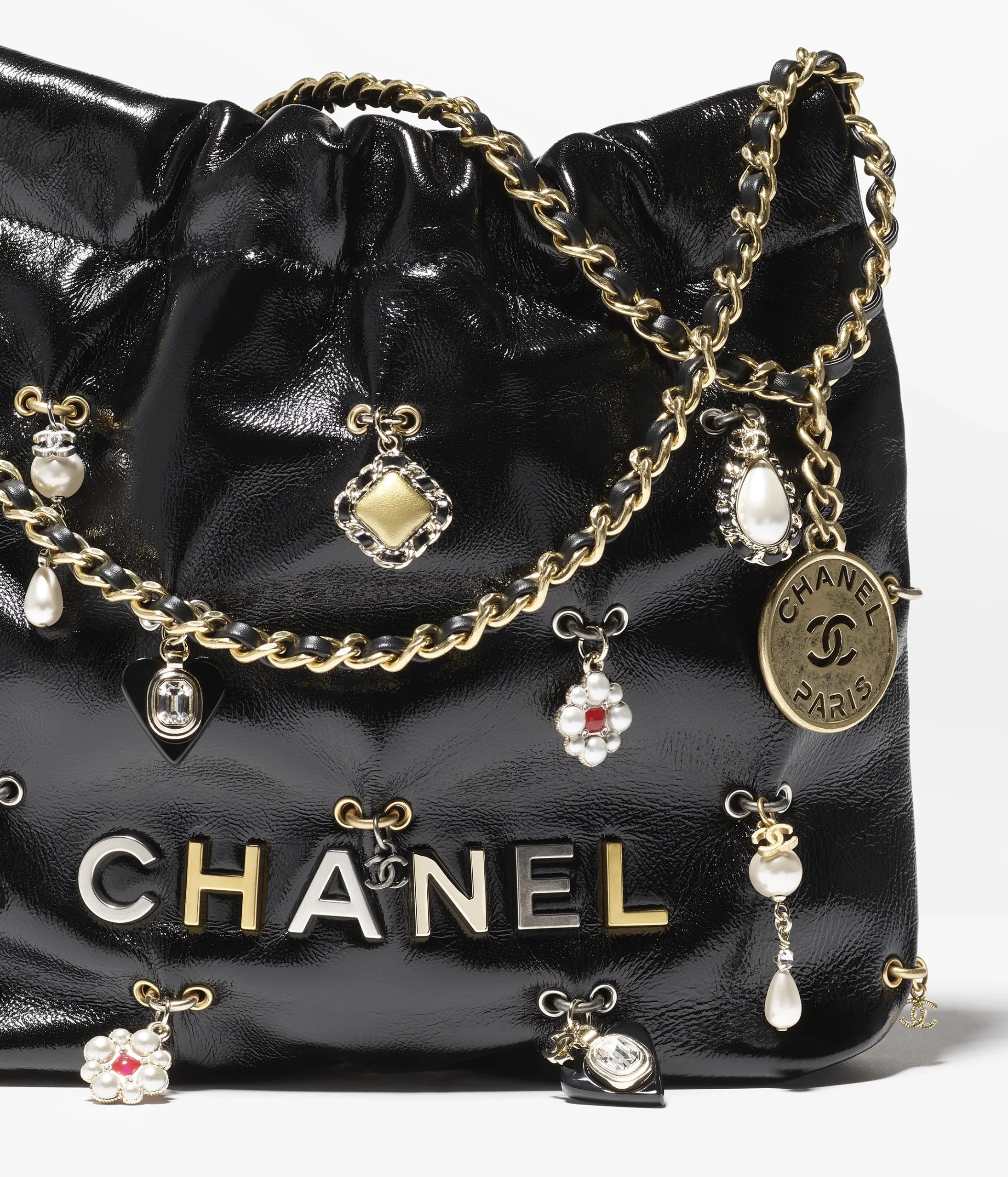 Chanel 22 Mini Handbag - view 4