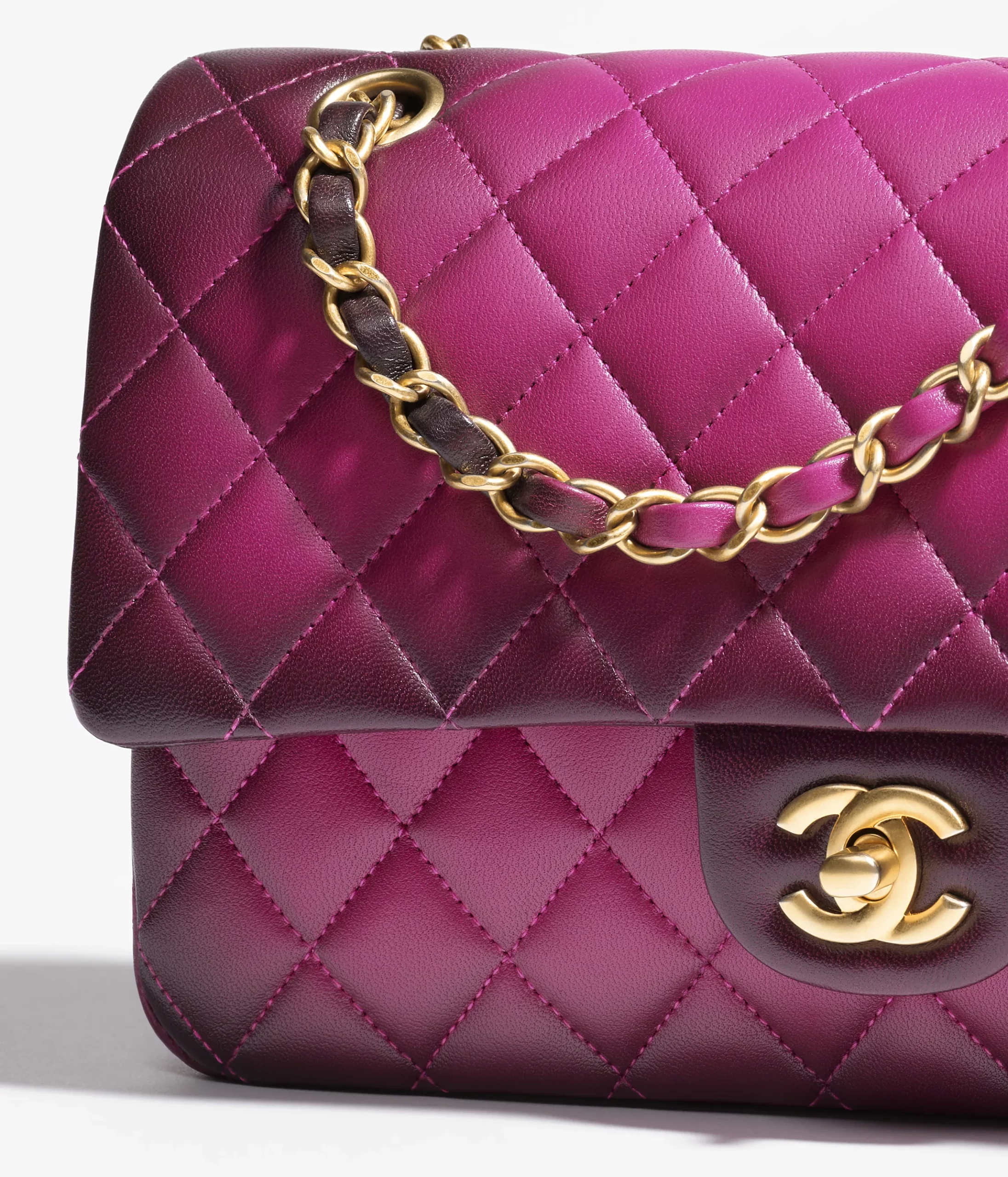 Classic 11.12 Handbag - view 3