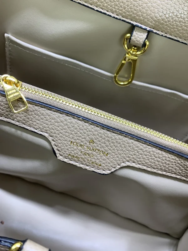98903833-5999a4e3b68b.webp Louis Vuitton Capucines Mm Grey 31Cm M42253, Designer Handbags, Womens Purse, luxury bags