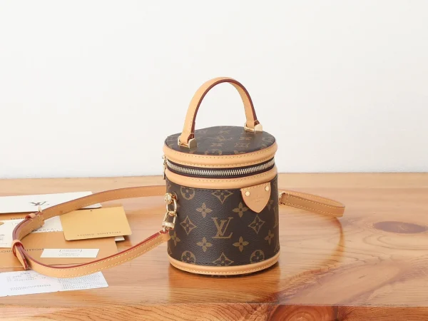 9b50c6face8c1c1685d2f79b6da39b89-b75df80db987.webp Louis Vuitton Nano Cannes Monogram – Women – Small Leather Goods Nano Cannes, Designer Handbags, Womens Purse, luxury bags