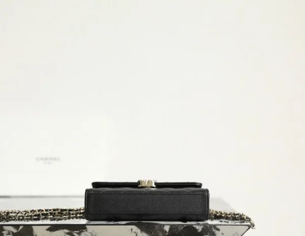 9d5f03be-7728cc154f7f.webp Chanel Caviar Quilted Chain Top Handle Phone Holder With Chain Black 18cm, Designer Handbags, Women’s Purse, luxury bags, Chanel bags
