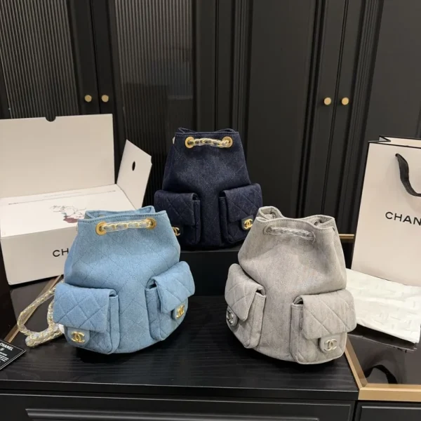 Anh-1000-x-1000-Detail-10-9442e69dc402.webp Chanel 25C Gold Tone Metal Denim Backpack Navy Blue 24Cm/10in, Designer Handbags, Women’s Purse, luxury bags, Chanel bags