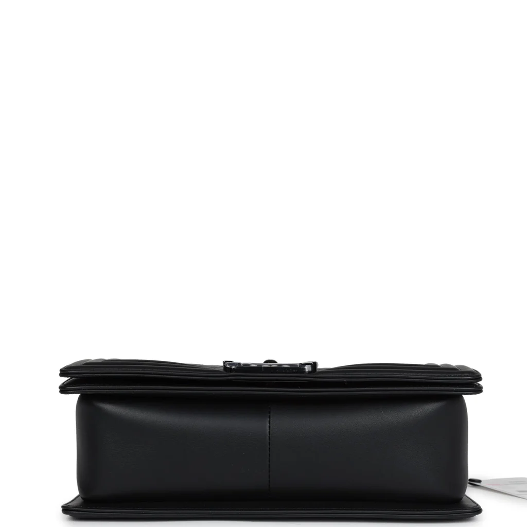 Medium Boy Bag SO Black Calfskin Black Hardware - view 5
