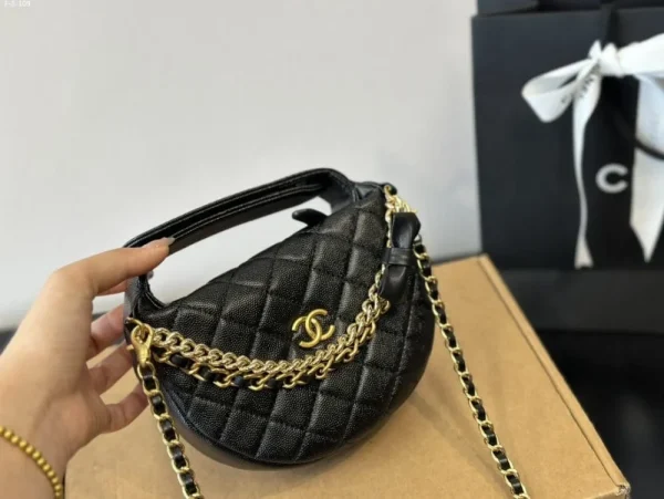 Chanel Pouch Grained Shiny Calfskin Black 17Cm/6.7in Ap3943 B16288 94305, Designer Handbags, Women’s Purse, luxury bags, Chanel bags