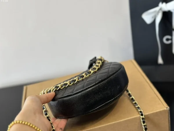 Chanel Pouch Grained Shiny Calfskin Black 17Cm/6.7in Ap3943 B16288 94305, Designer Handbags, Women’s Purse, luxury bags, Chanel bags