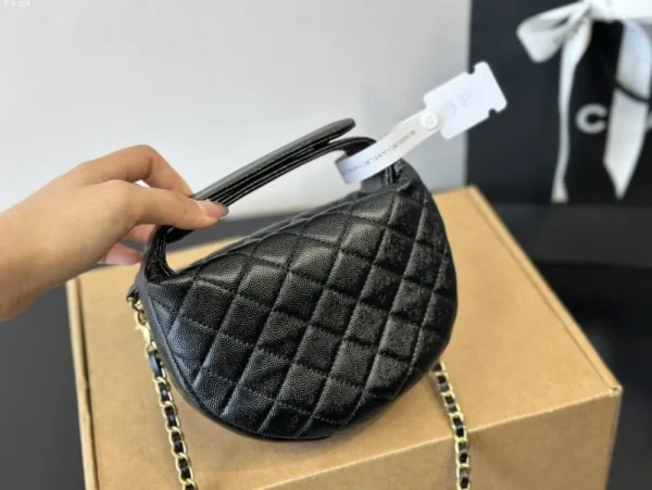 Chanel Pouch Grained Shiny Calfskin Black 17Cm/6.7in Ap3943 B16288 94305, Designer Handbags, Women’s Purse, luxury bags, Chanel bags