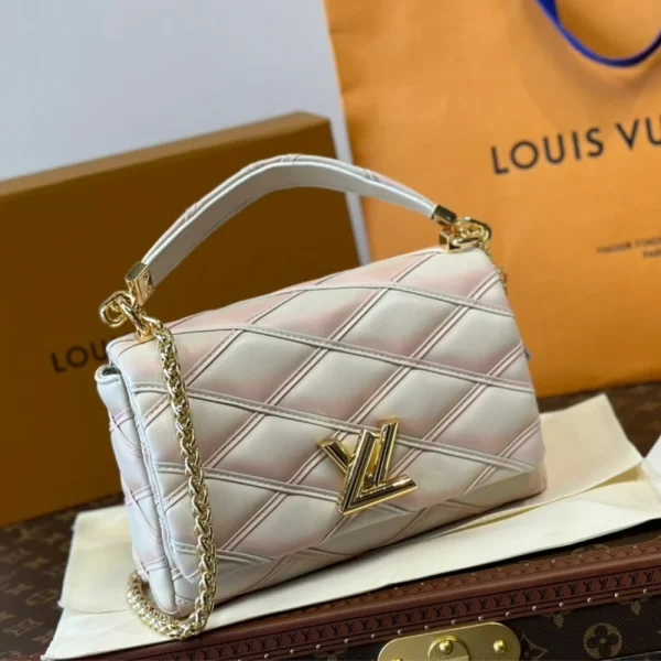 CNBB1-3-2-1-aa4c3ab19b10.webp Louis Vuitton Go 14 Mm Bag Argile 22Cm M14282, Designer Handbags, Womens Purse, luxury bags