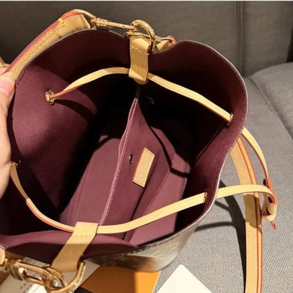 CNBB6-4-1-1-aeaa9cc431f8.webp Louis Vuitton N?Ono? Bb Bag Monogram Brown 20Cm M46581, Designer Handbags, Womens Purse, luxury bags