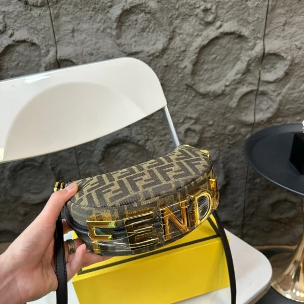 CNBB6-63-de4c6ed16f22.webp Fendi Fendigraphy Mini Bag Brown Ff 20Cm
