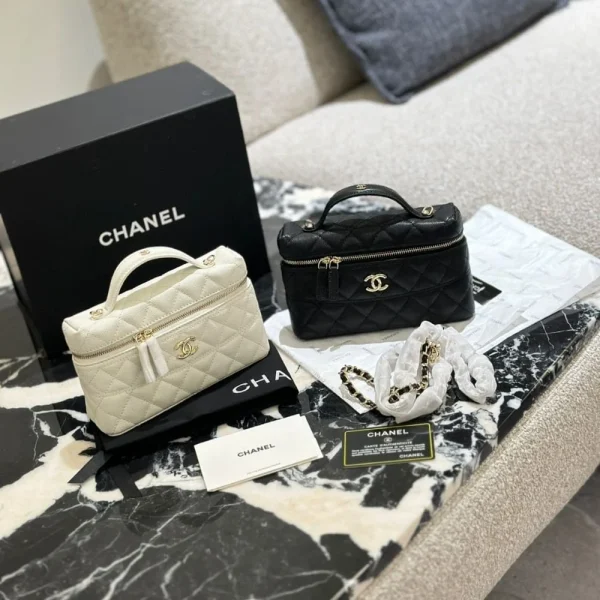 CNBB7-58-e11dc9d96a73.webp Chanel Long Vanity With Chain White 19.5Cm/7.7in, Designer Handbags, Women’s Purse, luxury bags, Chanel bags