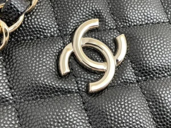 Chanel-Grained-Embossed-Hobo-Bag-Black4-5b6bb5725b07.webp Chanel Grained Embossed Hobo Bag Black 17Cm/6.7in, Designer Handbags, Women’s Purse, luxury bags, Chanel bags