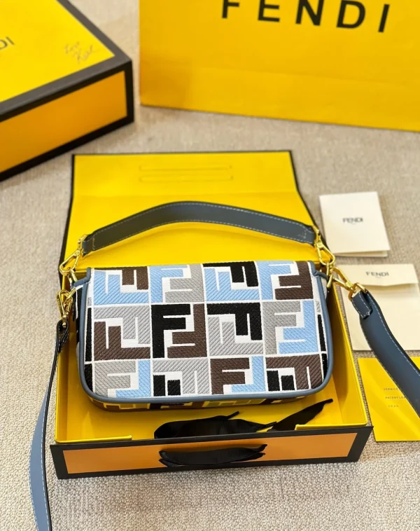 FDB4-b79aeedb2aaf.webp Fendi Baguette Ff Embroidered Shoulder Bag Multicolor 26Cm