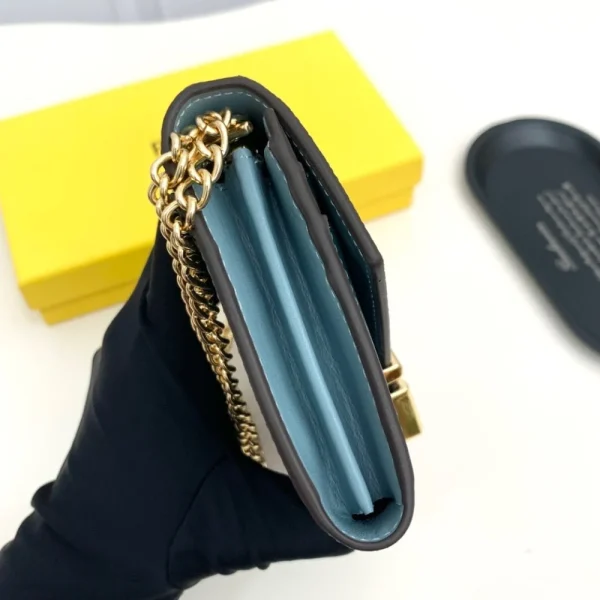 FDB5-1-1-d6afdea03dd9.webp Fendi Ff Diamonds Continental With Chain Leather Wallet Green Blue 19Cm