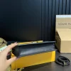 FDB5-3-87b0db7cd28c.webp Fendi Ff Diamonds Wallet On Chain Black 22Cm