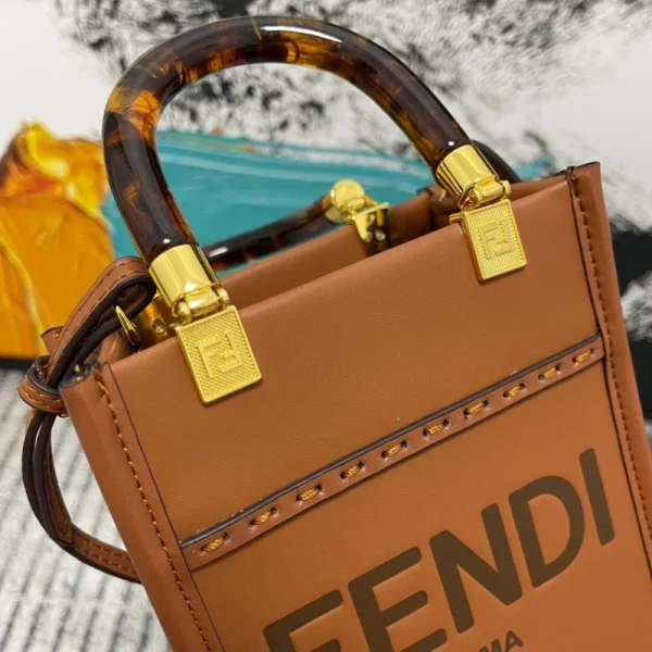 FDBAGS-9-22-b7c0ad58a595.webp Fendi Mini Sunshine Shopper Leather Bag Brown 18Cm 8Bs051