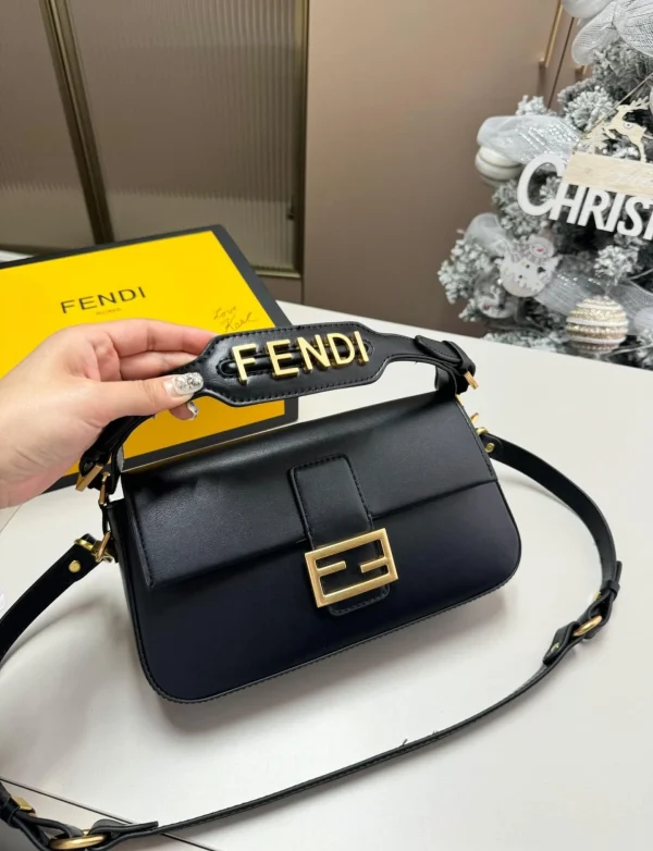 FDBB3-1-2f9f15d7587d.webp Fendi Baguette Bag Black Leather 25Cm/ 9.8 in