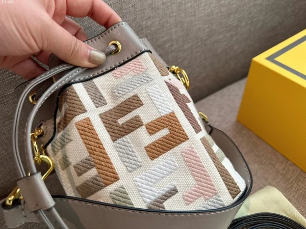 FDBB5-08ef4c683a51.webp Fendi Mon Tresor Mini Bag Multicolor Canvas 18Cm