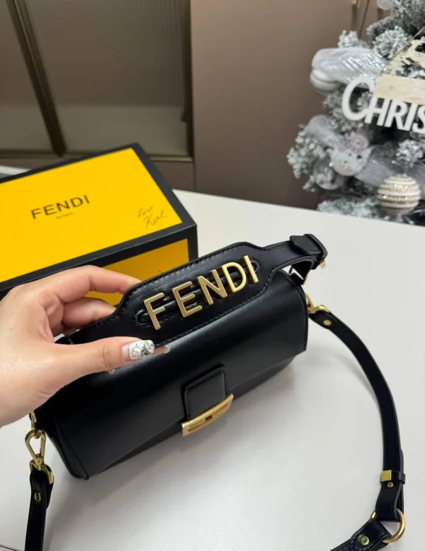 FDBB5-2-9f00c5dc50b9.webp Fendi Baguette Bag Black Leather 25Cm/ 9.8 in