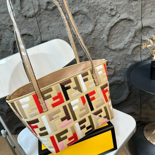 FDM-4-f39d65967b92.webp Fendi Small Roll Multicolour 23Cm