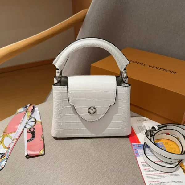 GCSS2-22-1-e4b05de29735.webp Louis Vuitton Capucines Mini White 21Cm N93701, Designer Handbags, Womens Purse, luxury bags