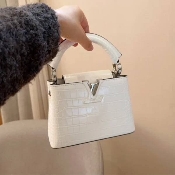 GCSS3-26-5775e419a684.webp Louis Vuitton Capucines Mini White 21Cm N93701, Designer Handbags, Womens Purse, luxury bags