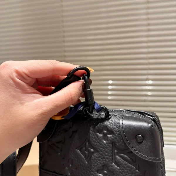 GCSS3-4-3-70e9f6bba859.webp Louis Vuitton Soft Trunk Wallet Monogram Taurillon Leather Black 23Cm M80224, Designer Handbags, Womens Purse, luxury bags