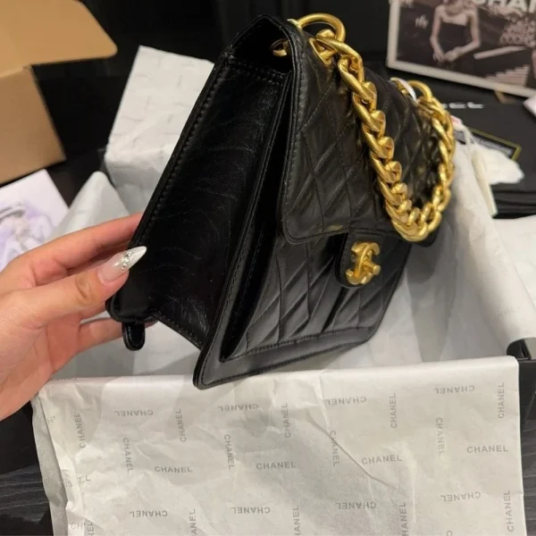 GCSS4-52-284435d4b67c.webp Chanel 23S Retro Backpack With Gold Hardware Black 22Cm/8.7in, Designer Handbags, Women’s Purse, luxury bags, Chanel bags