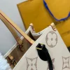GCSS5-8-2-9c65dd3877cf.webp Louis Vuitton OnTheGo MM Tote Bag ‘Monogram Dune’ 35Cm M46912, Designer Handbags, Womens Purse, luxury bags
