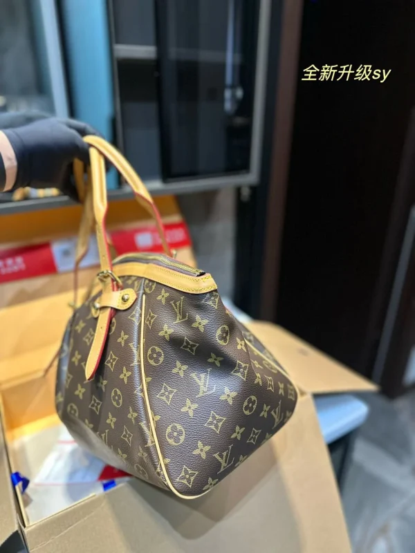 IMG-20251029-WA0075-1693649e799b.webp Louis Vuitton Monogram Tivoli Gm Bag 32Cm, Designer Handbags, Womens Purse, luxury bags