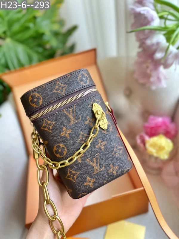 LBL03-7-58bc7d5ee4b8.webp Louis Vuitton Phone Box Monogram Legacy Brown 18Cm M44914, Designer Handbags, Womens Purse, luxury bags