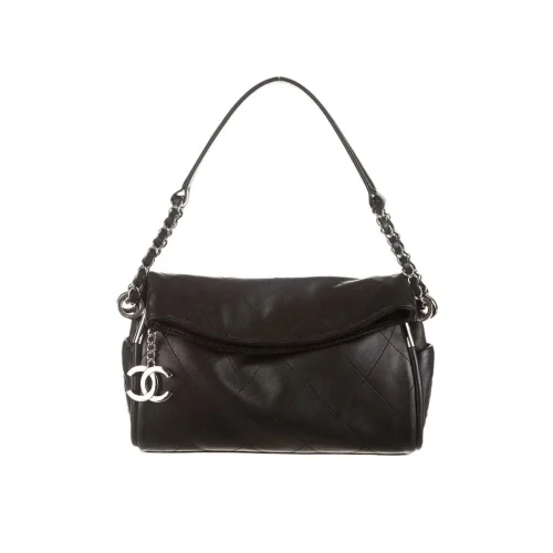 LV-10-2207674b4926.webp Chanel Black Quilted Ultimate Soft Bag 31.75cm, Designer Handbags, Women’s Purse, luxury bags, Chanel bags