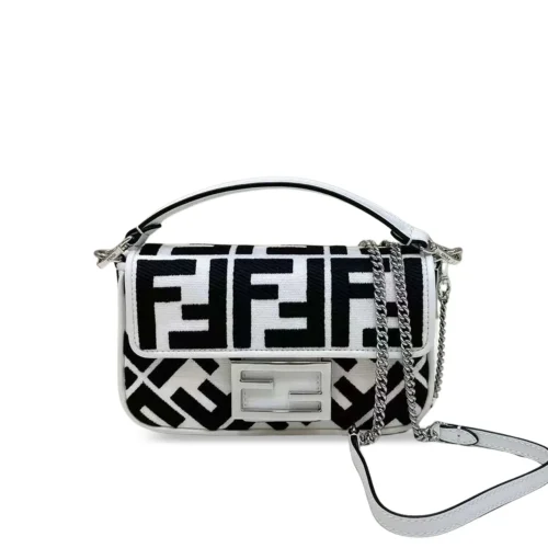 LV-2025-05-14T121743.120-5dd1f05c6ba7.webp Fendi Baguette By Marc Jacobs In Black And White 19cm/ 7.5in